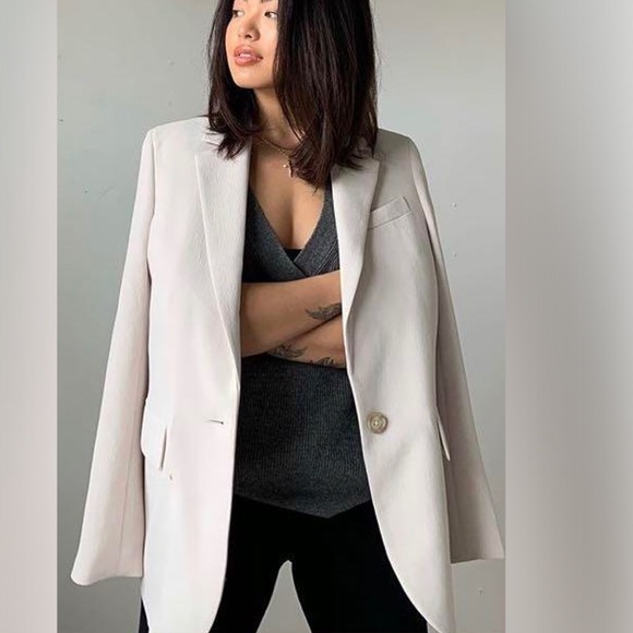NEW Aritzia Wilfred Nostalgia Blazer in Bone - Picture 3 of 11